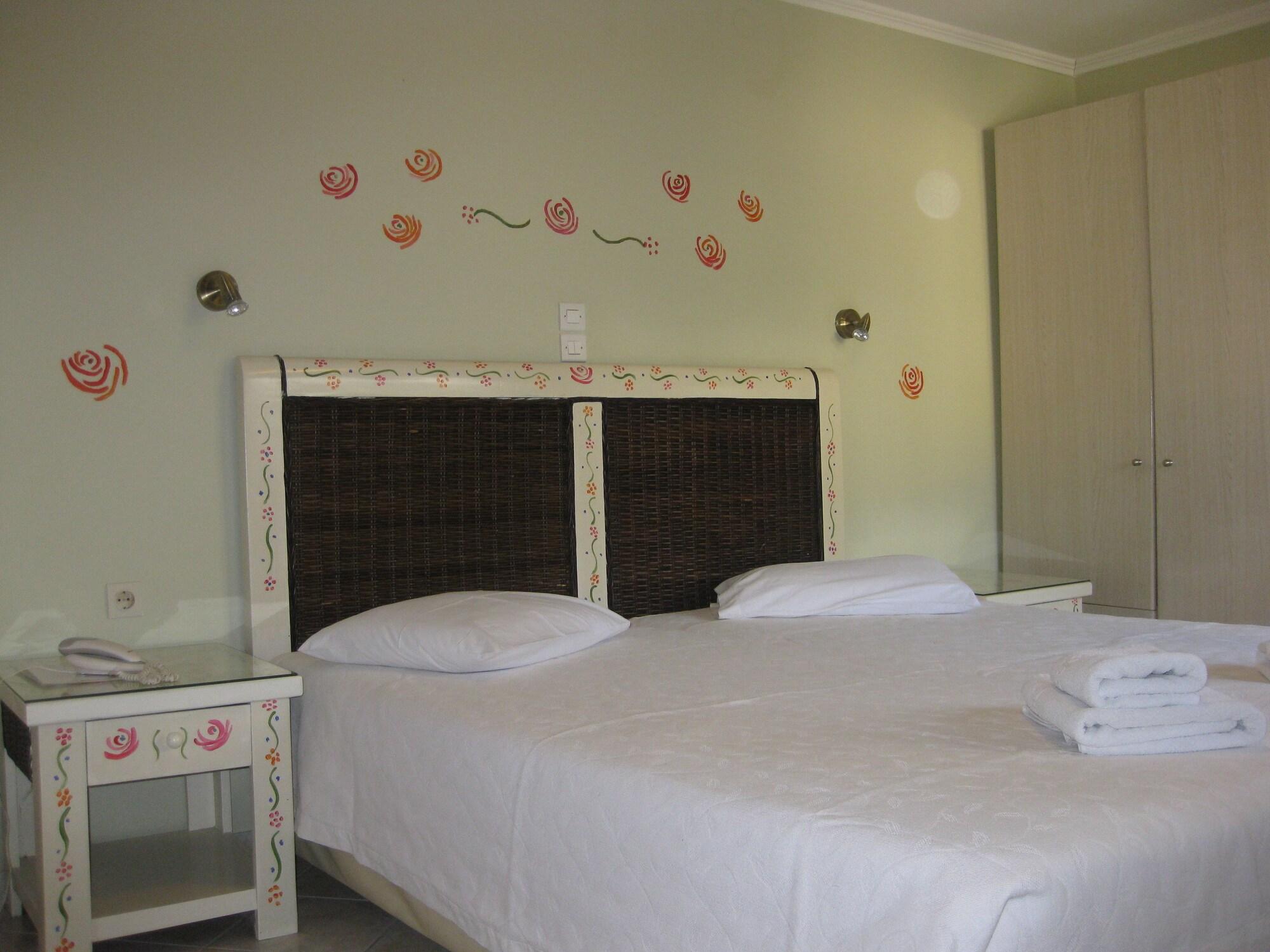 Virginia Hotel Samos Town Luaran gambar