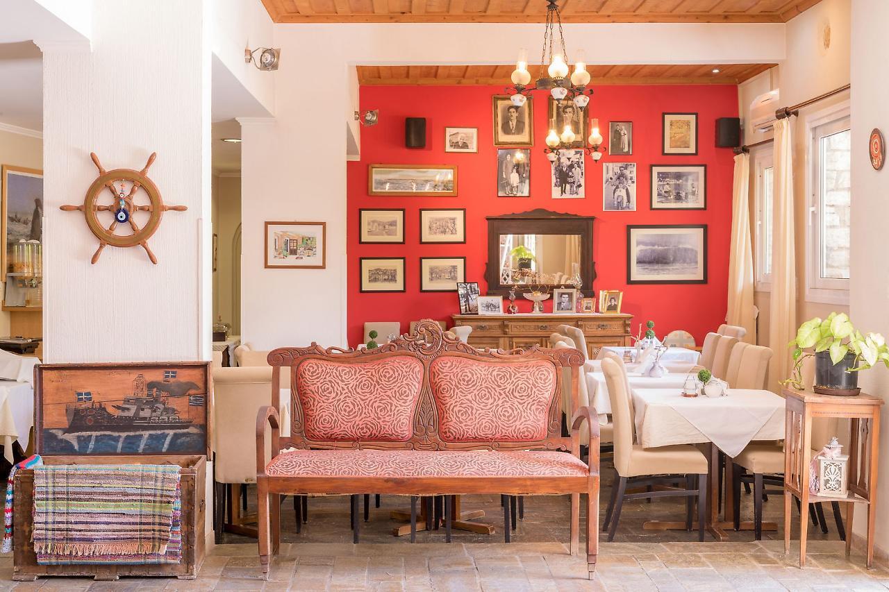 Virginia Hotel Samos Town Luaran gambar