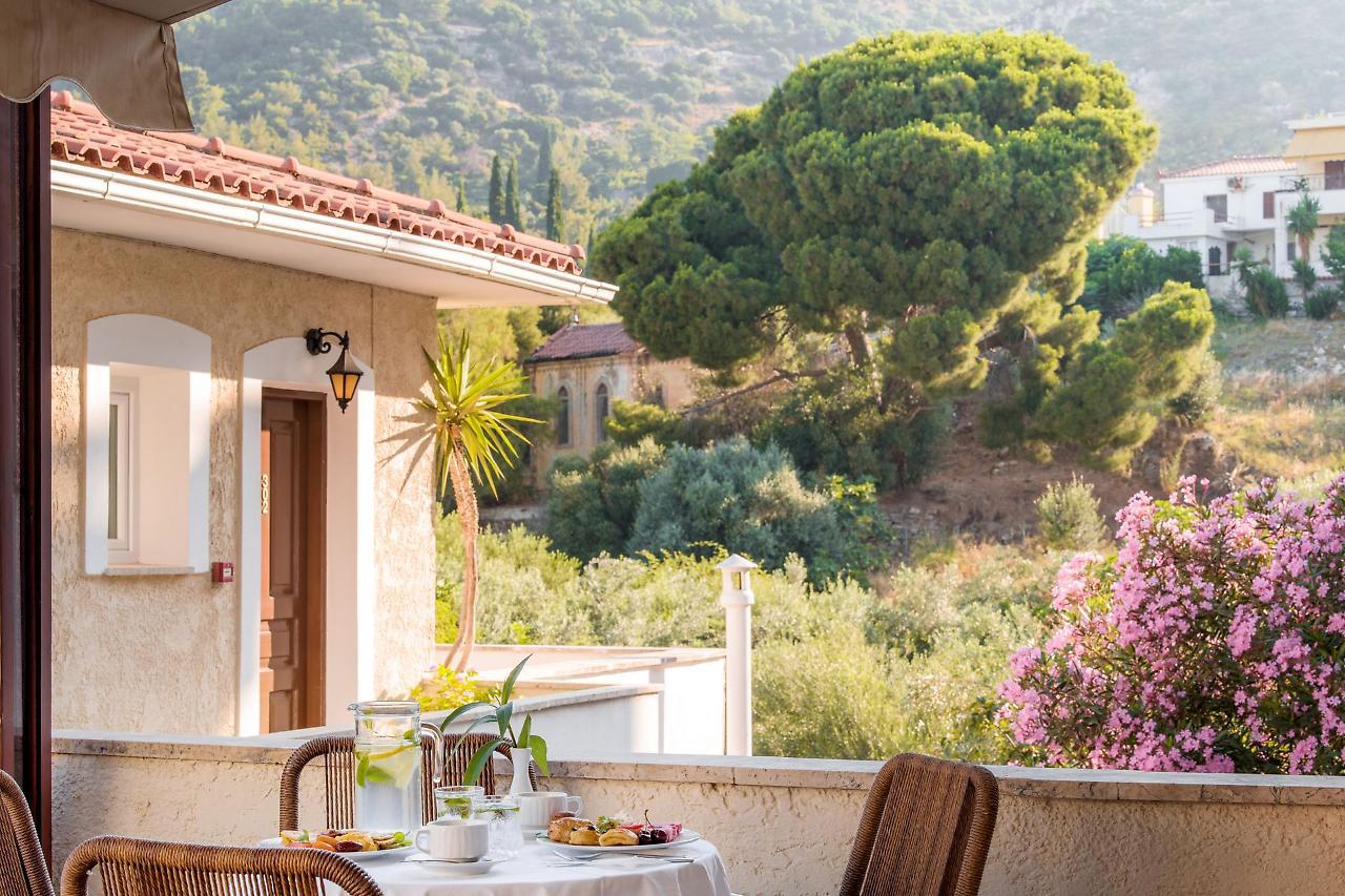 Virginia Hotel Samos Town Luaran gambar