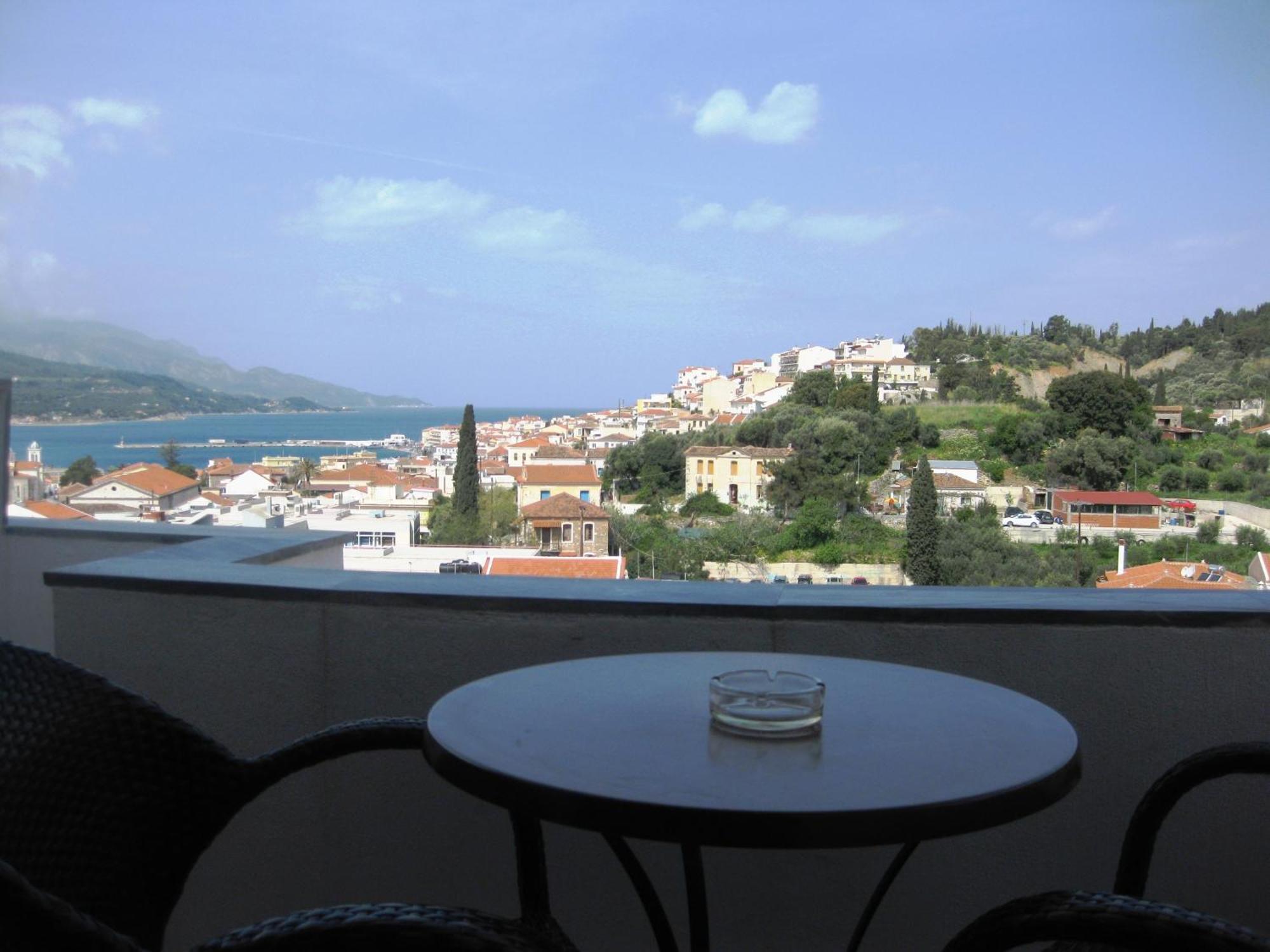 Virginia Hotel Samos Town Luaran gambar
